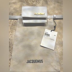 JACQUEMUS
White 'La Ceinture Bello' Belt Bag Retail $500